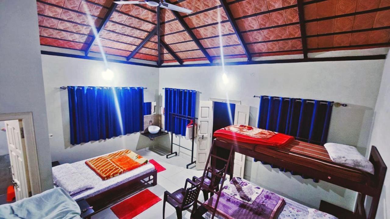 Staymaker Kasargali Homestay Sakleshpur Luaran gambar
