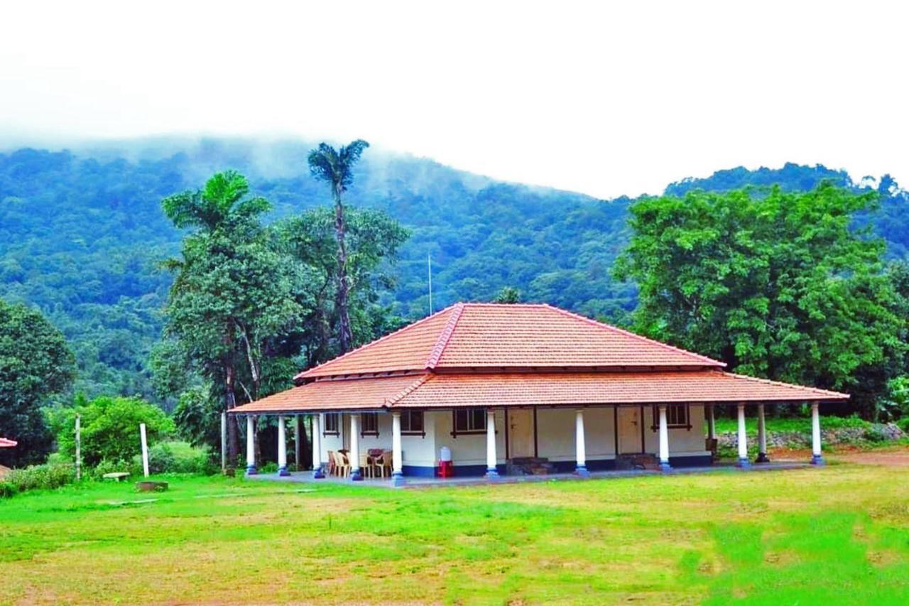 Staymaker Kasargali Homestay Sakleshpur Luaran gambar